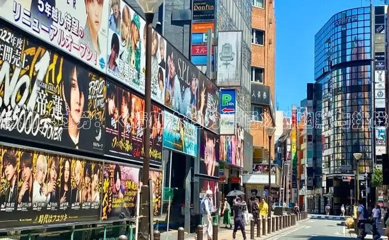 请别太过分：《请别太过分漫画》的幽默与挑战